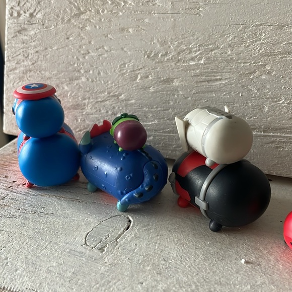 DISNEY Avengers & Villains, including Spider-Man & Thor Tsum Tsum Vinyl Figures - Picture 7 of 8